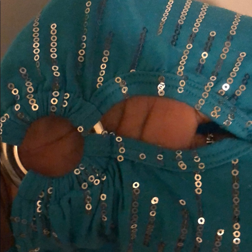 Sequin Top - Picture 2 of 2